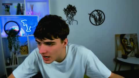 emil_lucky online show from February 24, 12:41 pm