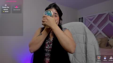 Snapshot of emilayton_ chatting on September 17, 8:56 pm emilayton_ online show from September 17, 8:56 pm