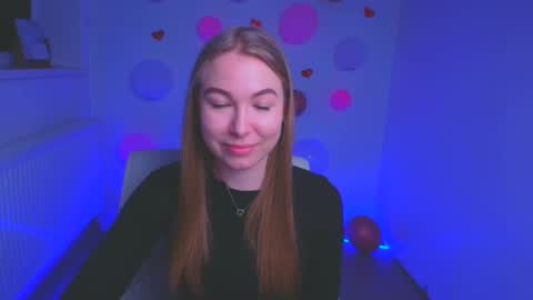 Snapshot of emilia_ilia chatting on March 3, 12:06 pm Emilia online show from March 3, 12:06 pm