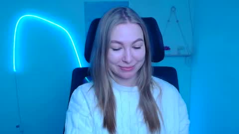 Emilia online show from January 19, 6:34 am