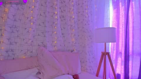    online show from February 23, 7:17 pm