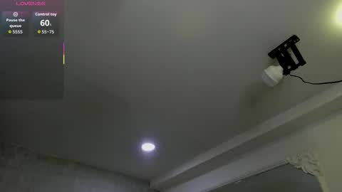 EmiliaRose online show from February 14, 12:19 pm