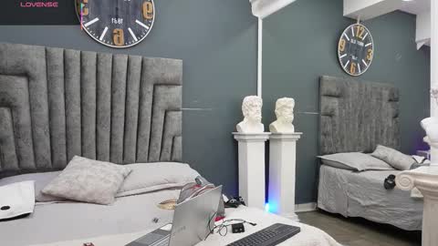 Emilio online show from February 10, 11:46 am