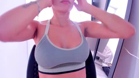 emilly online show from March 7, 3:12 pm