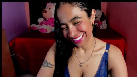 emily_bunny7 online show from November 9, 8:33 pm