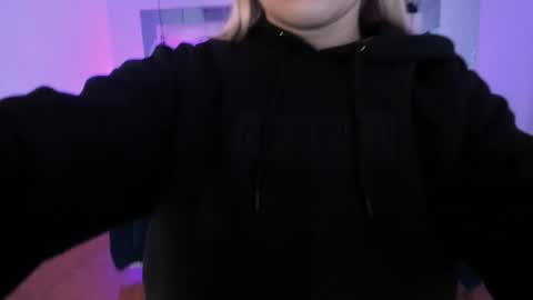 Snapshot of emily_ellen chatting on September 12, 10:50 am Emily online show from September 12, 10:50 am