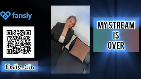 Snapshot of emily_gin chatting on February 26, 8:28 am EMILY online show from February 26, 8:28 am