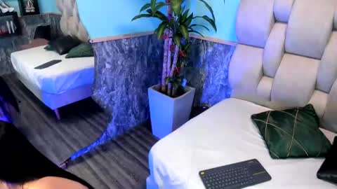 Snapshot of emily_jones3 chatting on March 5, 12:22 pm Emily online show from March 5, 12:22 pm