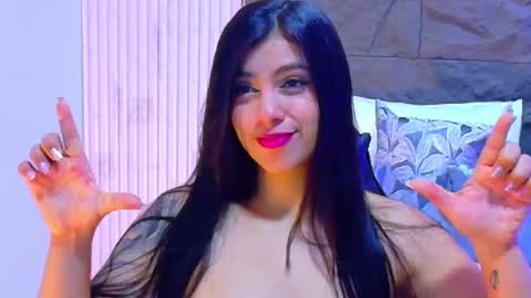 Snapshot of emily_jones3 chatting on October 13, 1:02 pm Emily online show from October 13, 1:02 pm