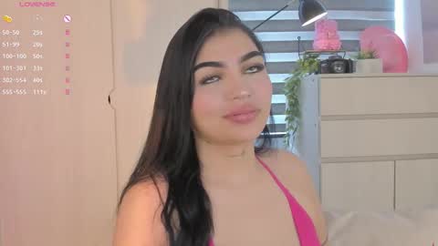 Snapshot of emily_kenner chatting on October 19, 12:43 pm EmilyKenner Independent model online show from October 19, 12:43 pm