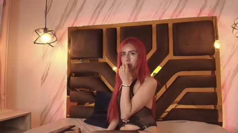 Snapshot of emily_morgan04 chatting on March 6, 5:43 pm online show from March 6, 5:43 pm