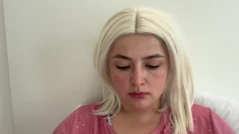 emily_morning_dew online show from April 7, 12:07 pm