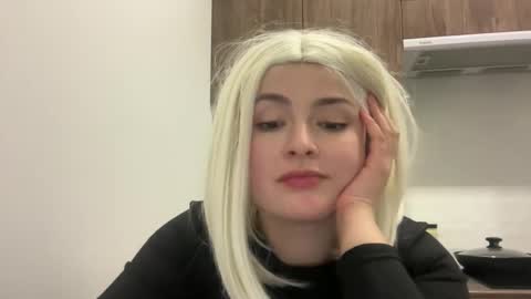 emily_morning_dew online show from December 22, 3:30 pm