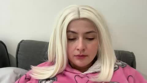 emily_morning_dew online show from January 15, 12:36 pm