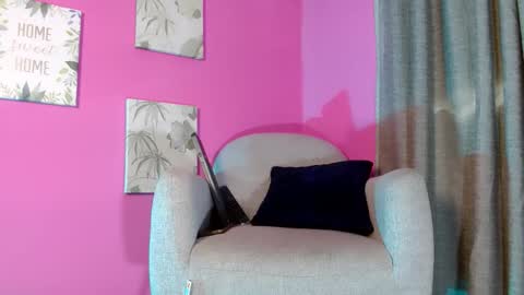 Emily online show from March 2, 7:20 pm