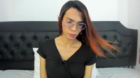 EMILY online show from September 10, 4:52 pm