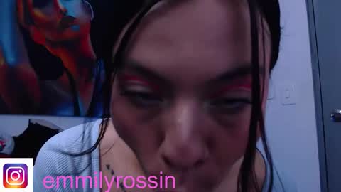 Snapshot of emily_rosinn chatting on October 14, 10:46 pm Emily online show from October 14, 10:46 pm