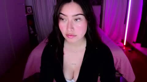 Emily  Swan online show from December 20, 3:46 am