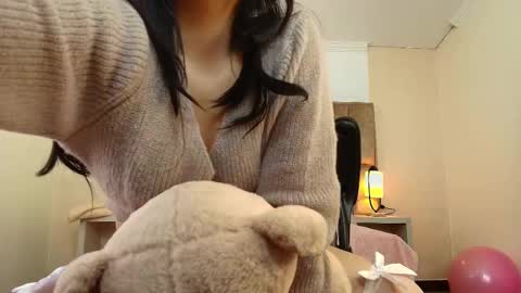 Emily Trujillo online show from October 21, 7:28 pm