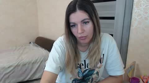 emilyfork online show from October 22, 11:34 am