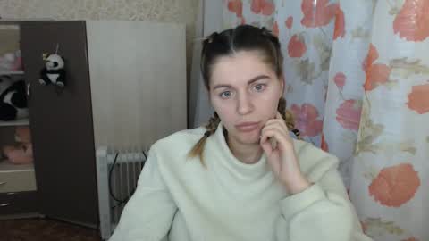Snapshot of emilyfork chatting on December 24, 2:01 pm emilyfork online show from December 24, 2:01 pm