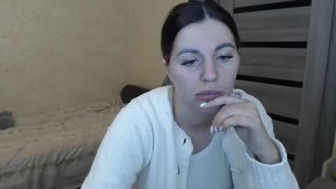 emilyfork online show from November 6, 6:11 pm