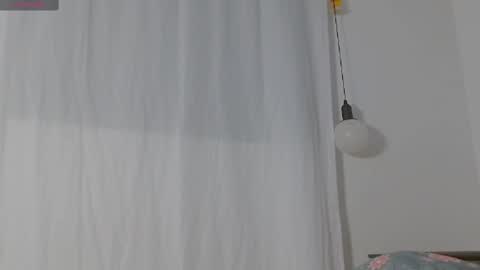 Snapshot of emilygaviria chatting on February 23, 1:02 am EMILY GAVIRIA online show from February 23, 1:02 am