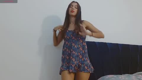 Snapshot of emilygaviria chatting on September 12, 8:49 am EMILY GAVIRIA online show from September 12, 8:49 am