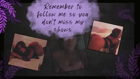 Snapshot of emilyhaan_ chatting on January 28, 10:45 pm Emily online show from January 28, 10:45 pm