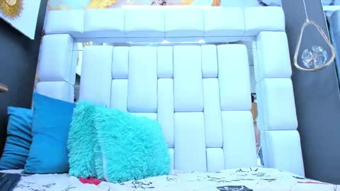 Emily online show from February 26, 7:55 am