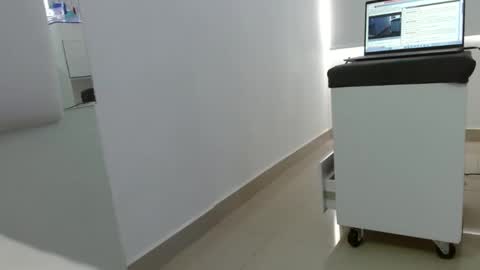 emily monrro online show from December 22, 6:59 pm