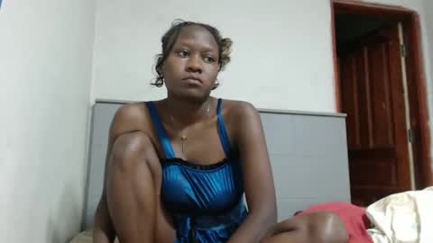 Emilly online show from October 28, 9:27 pm