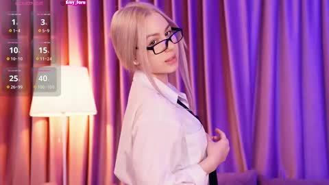 Snapshot of emilyrighter chatting on March 2, 8:59 am Hey i am Emily am - pm online show from March 2, 8:59 am