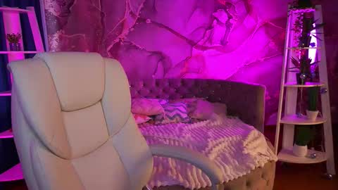  MY NAME IS Emily WELCOME EVERYONE I WILL BE HAPPY TO GIVE YOU WHAT YOU HAVE DREAMED OF FOR SO LONG online show from March 8, 6:39 am