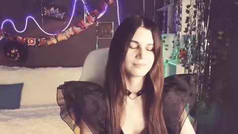 Emily online show from October 20, 1:54 am