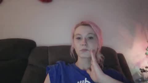 emilywarren296 online show from November 10, 2:14 am