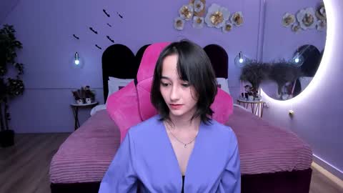 Snapshot of emilyyswonn chatting on October 27, 4:40 pm Emily online show from October 27, 4:40 pm