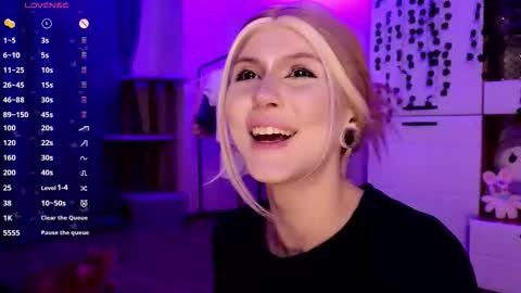 emimiy online show from November 30, 4:30 am