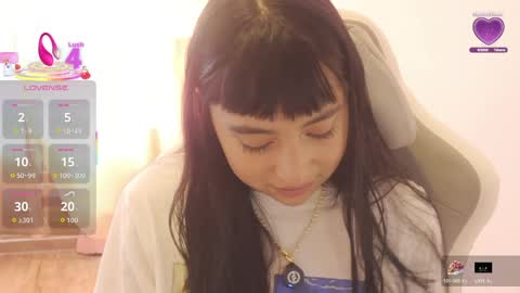 emma online show from March 30, 7:03 pm