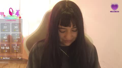 emma online show from April 4, 9:55 pm