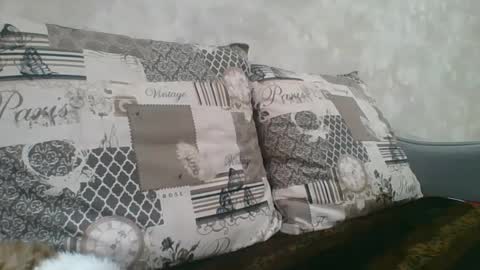 emma_991 online show from October 5, 10:12 am