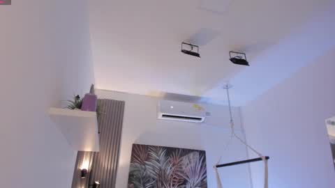 Alice online show from February 19, 10:58 am