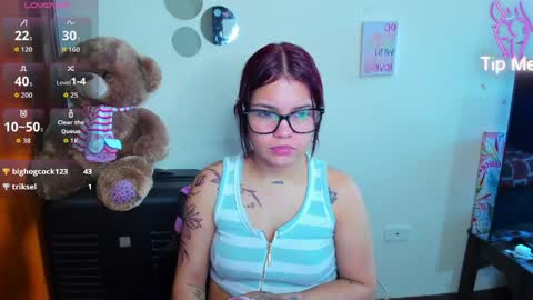 emma_boo_ online show from April 3, 3:52 pm
