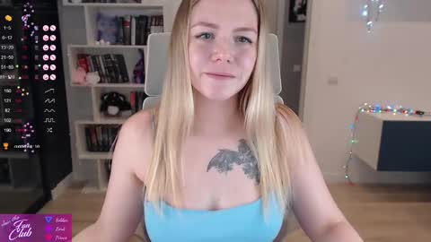 Emma online show from March 1, 2:44 pm