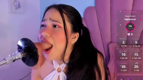 emma online show from October 6, 4:41 am