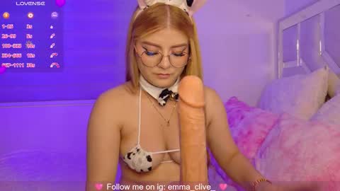  Emma  online show from March 25, 3:24 am