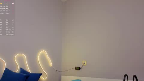 Emma online show from March 26, 4:51 am