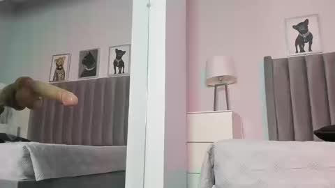 Emma online show from March 12, 9:51 pm