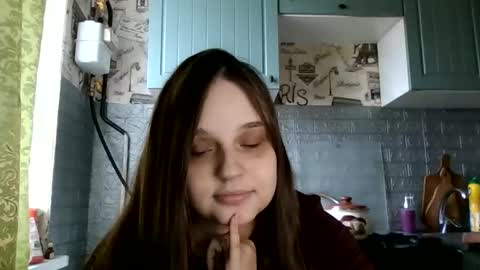 emma_emmochka online show from March 18, 9:04 am