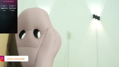 emma_jamess online show from March 24, 3:01 am